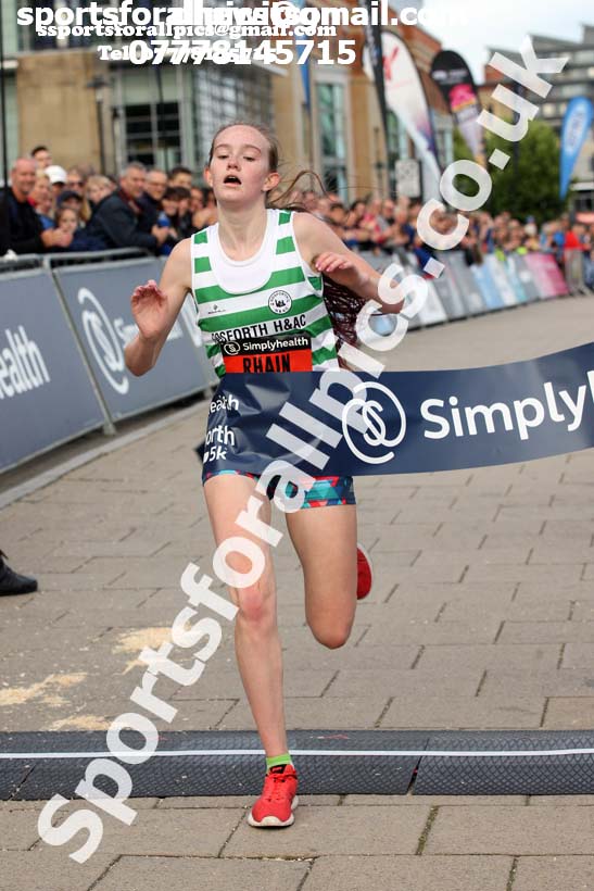 Simplyhealth Junior, 5k and Mini Great North Run. Photo: David T. Hewitson/Sports for All Pics
